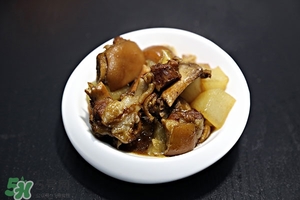 臘豬腳怎么腌制？臘豬腳腌制的方法