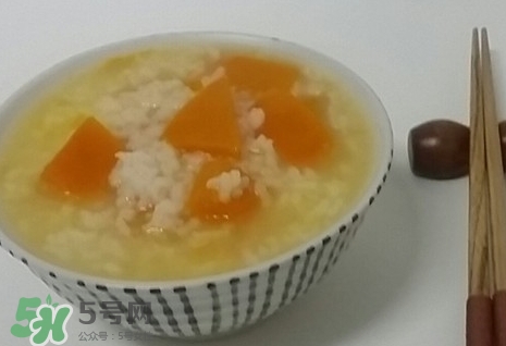 南瓜大米粥的營養(yǎng)價值 南瓜大米粥的功效與作用及做法