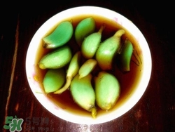 臘八蒜不綠能吃嗎?不綠吃了會中毒嗎 臘八蒜不綠能吃嗎?不綠吃了會中毒嗎