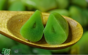 臘八蒜可以曬太陽(yáng)嗎？臘八蒜是避光還是暴曬？