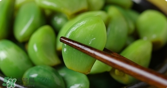 寶寶可以吃臘八蒜嗎？寶寶多大可以吃臘八蒜？