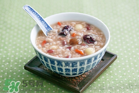 臘八飯熱量高嗎？吃臘八飯會(huì)發(fā)胖嗎？