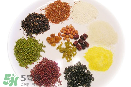 晚上吃臘八飯好嗎？晚上吃臘八飯會變胖嗎？