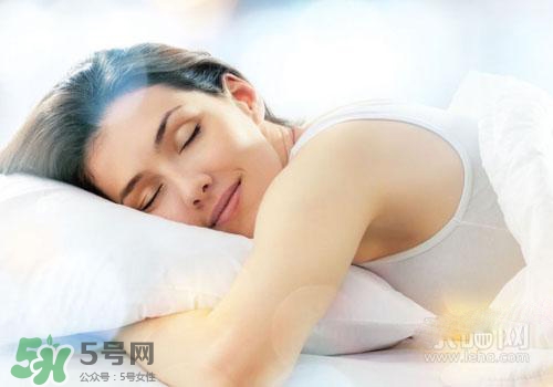 冬天不戴胸罩好不好？冬天胸罩幾天換一次？