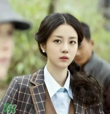 李溪芮的口紅什么顏色？李溪芮口紅色號試色