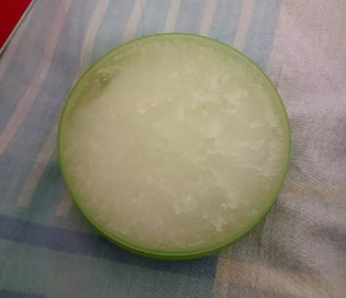 護(hù)膚品凍了還能用嗎？化妝品凍成冰了還能用嗎？