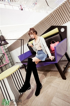 過膝長(zhǎng)靴適合什么人穿?過膝長(zhǎng)靴適合矮個(gè)子嗎? 過膝長(zhǎng)靴適合什么人穿?過膝長(zhǎng)靴適合矮個(gè)子嗎?