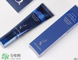 ahc隔離和蘭芝隔離霜哪個(gè)好？ahc隔離防曬霜和蘭芝隔離霜對比