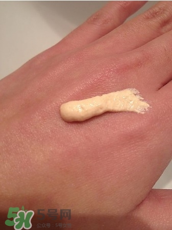 嬌韻詩妊娠紋霜怎么用？嬌韻詩撫紋身體霜使用方法