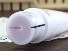 嬌韻詩(shī)妊娠紋霜搓泥怎么辦？嬌韻詩(shī)撫紋身體霜搓泥