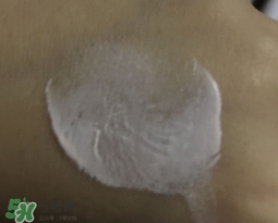 瓷肌適合什么膚質(zhì)？瓷肌適合油性肌膚敏感肌膚嗎？