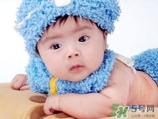 新生兒脖子有小紅點是怎么回事?怎么辦? 新生兒脖子有小紅點是怎么回事?怎么辦?