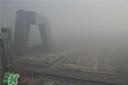 霧霾跑步嗓子疼怎么辦?霧霾吸多了嗓子疼怎么辦? 霧霾跑步嗓子疼怎么辦?霧霾吸多了嗓子疼怎么辦?