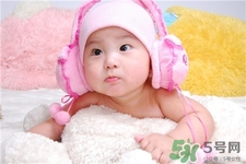 半歲寶寶頭發(fā)稀少怎么回事?半歲寶寶頭發(fā)稀少怎么辦? 半歲寶寶頭發(fā)稀少怎么回事?半歲寶寶頭發(fā)稀少怎么辦?