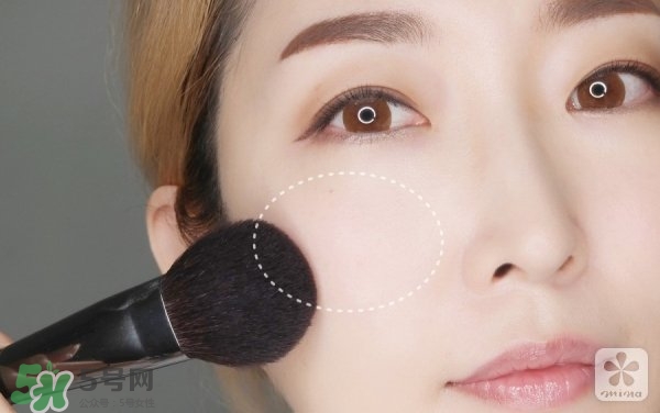 徐玄振妝容怎么化？徐玄振仿妝教程