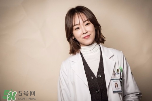 徐玄振口紅什么牌子？徐玄振同款口紅