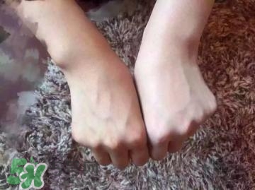 素顏霜對皮膚有傷害嗎？素顏霜對皮膚的傷害大嗎？