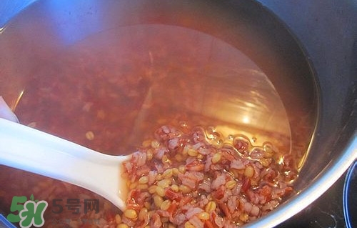 紅曲米紅棗粥怎么做好吃?紅曲米紅棗粥的功效與作用 紅曲米紅棗粥怎么做好吃?紅曲米紅棗粥的功效與作用