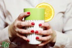 冬天喝涼水好嗎？冬天喝冷水還是熱水？