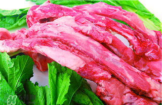 腌排骨放多少鹽？腌排骨一斤肉放多少鹽？