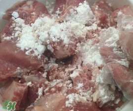 腌排骨要洗嗎？排骨腌完要洗嗎？