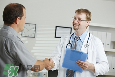 抽煙對眼睛有影響嗎？平時(shí)怎么保養(yǎng)眼睛