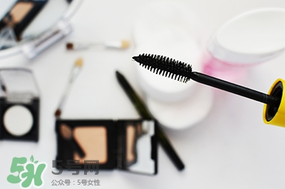 抽煙對眼睛有影響嗎？平時怎么保養(yǎng)眼睛