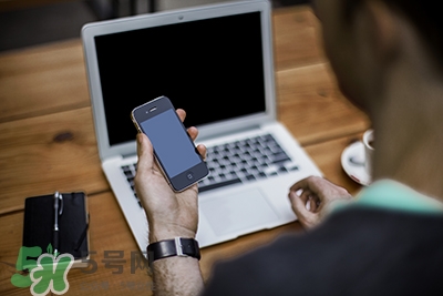 抽煙對眼睛有影響嗎？平時(shí)怎么保養(yǎng)眼睛