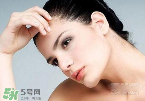 扁桃體發(fā)炎嚴重嗎？扁桃體長期發(fā)炎的危害性