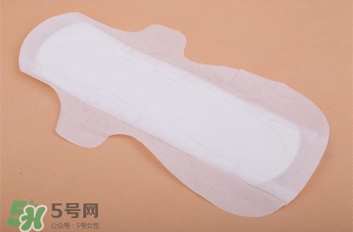 假冒衛(wèi)生巾有什么危害?假冒衛(wèi)生巾怎么分辨 假冒衛(wèi)生巾有什么危害?假冒衛(wèi)生巾怎么分辨