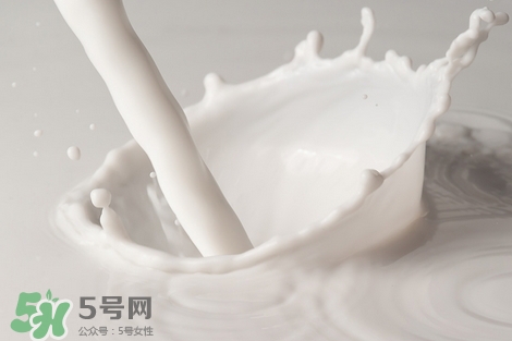 牛奶洗臉有什么好處?牛奶洗臉有什么壞處? 牛奶洗臉有什么好處?牛奶洗臉有什么壞處?