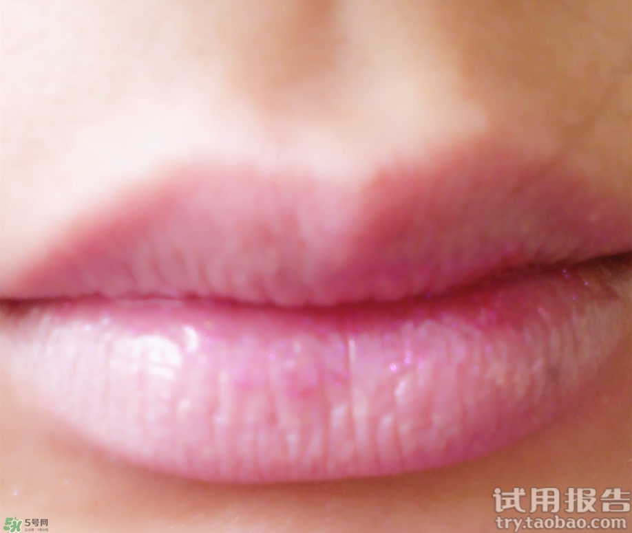 唇部遮瑕膏能吃嗎？唇部遮瑕膏吃了有毒嗎？