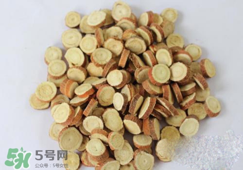 高血脂泡腳用什么藥好？高血脂用什么藥泡腳？