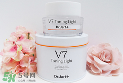 素顏霜的作用_素顏霜的功效 素顏霜的作用_素顏霜的功效