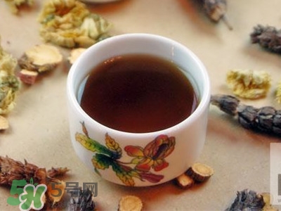 中藥涼茶可以隔夜喝嗎?涼茶隔夜喝好嗎 中藥涼茶可以隔夜喝嗎?涼茶隔夜喝好嗎