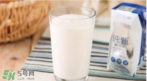 純甄和莫斯利安哪個(gè)好？純甄酸奶和莫斯利安酸奶對(duì)比