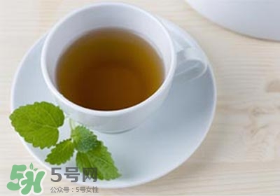 高血壓可以喝涼茶嗎?高血壓喝涼茶好嗎 高血壓可以喝涼茶嗎?高血壓喝涼茶好嗎