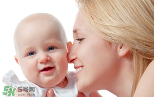 立春可以斷奶嗎？什么季節(jié)斷奶對寶寶好？