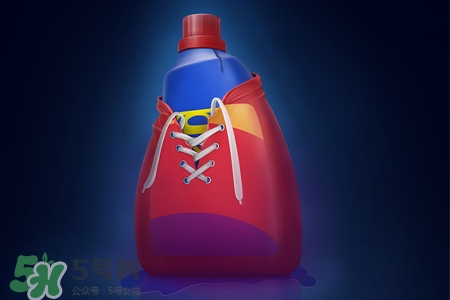 洗衣液可以洗車嗎？自己洗車可以用洗衣液嗎？