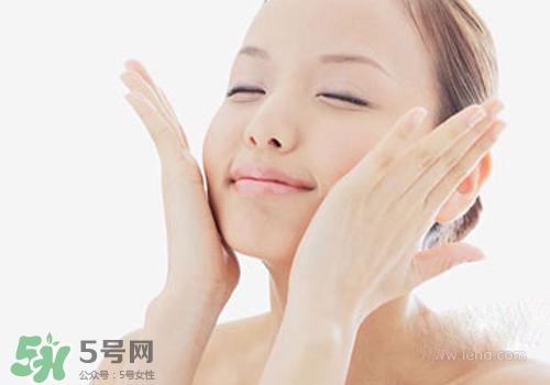 用白醋洗臉要不要用清洗再洗一遍？用白醋洗臉要再洗一遍嗎？