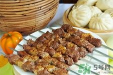 吃燒烤后喝什么好？吃完燒烤后喝什么？