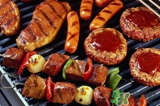 吃燒烤能喝紅酒嗎？吃燒烤喝紅酒好嗎？