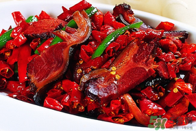 臘狗肉怎么腌制？臘狗肉怎么做好吃？