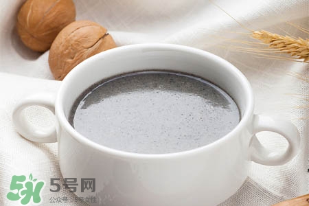 芝麻糊不能和什么一起吃？芝麻糊與哪些食物相克？