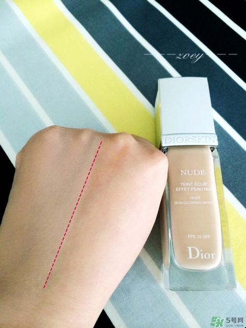 阿瑪尼和迪奧粉底液哪個(gè)好？迪奧粉底液和阿瑪尼粉底液對(duì)比