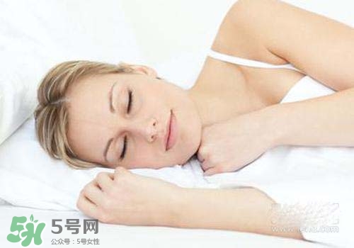 孕婦可以經(jīng)常摸肚子嗎？孕婦經(jīng)常摸肚子會(huì)怎樣？