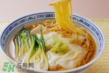 面條熱量高嗎？吃面條會(huì)胖嗎？