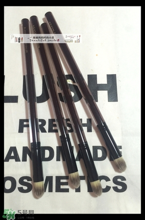 kevyn aucoin化妝刷怎么樣？KA化妝刷怎么用？