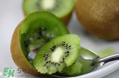 喝酒后可以吃獼猴桃嗎？酒和獼猴桃可以一起吃嗎？