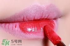 黃皮膚適合什么顏色的唇釉?黃皮膚用什么顏色唇釉好看? 黃皮膚適合什么顏色的唇釉?黃皮膚用什么顏色唇釉好看?